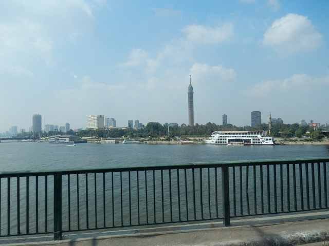 Kairo Nil Lotus Tower