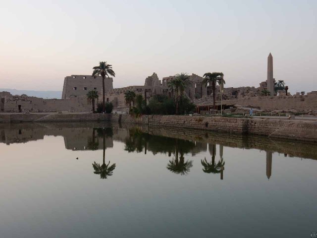 heiliger See im Karnak Tempel