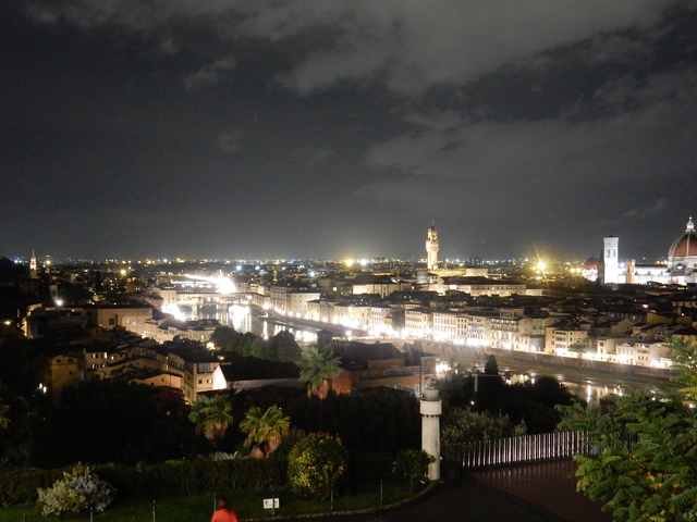 Florenz bei Nacht vom Piazzale Michelangelo